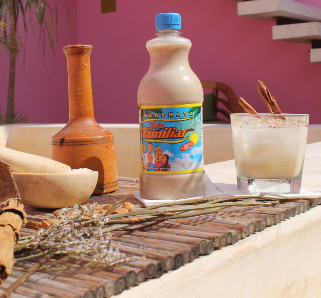 agua natural de horchata con canela paraiso familiar